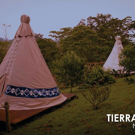 Tierra Náhuatl Cuetzalán del Progreso Exterior foto